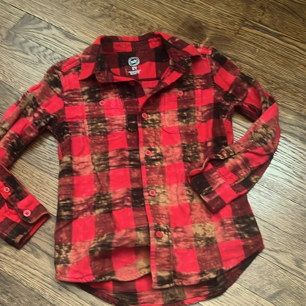 Unisex Red flannel w/ Rolling stone custom back